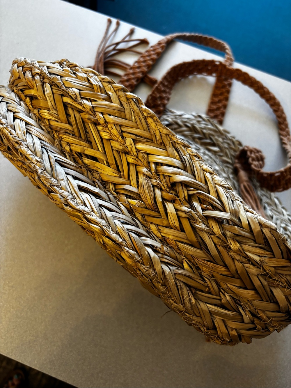 Universal Thread Woven Round Straw Shoulder Bag with Brown Tassel Straps - Picture 3 of 7